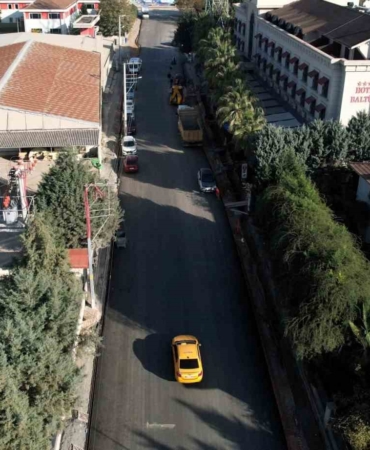 İzmit Şehit Ergün Köncü Caddesi’nde altyapı bitti, asfalt serildi