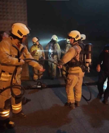 Yanık kokusu gelmesi üzerine yapılan ihbar, muhtemel bir faciayı önledi