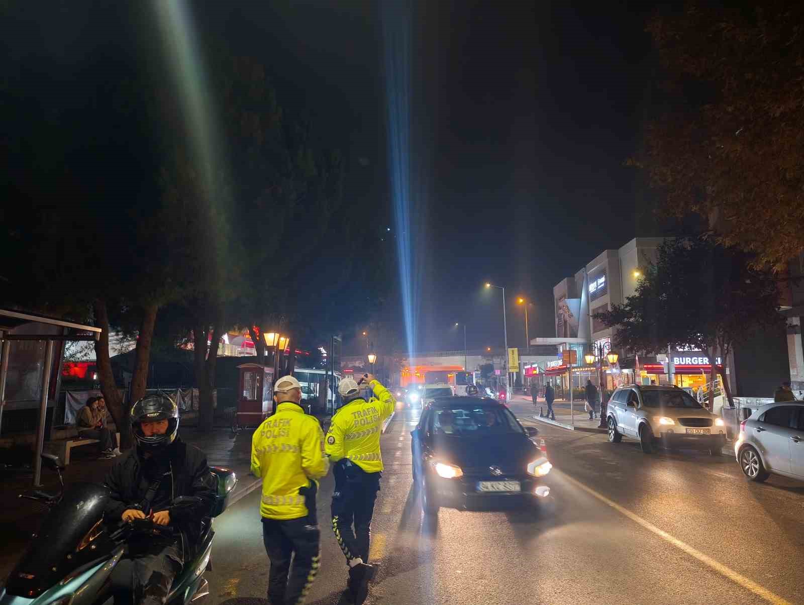 Motosiklet sürücülerine eldiven zorunluluğu: Tekirdağ’da denetimler başladı