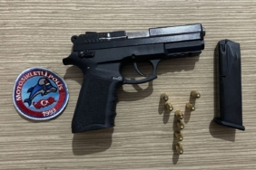 İş yerini kurşunlayacaklardı, polisin dikkati sayesinde yakalandılar