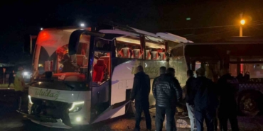 Çorlu-Ergene yolunda belediye otobüsü ile yolcu otobüsü çarpıştı: 9 yaralı