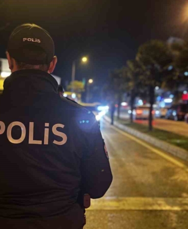 Bursa’da geniş çaplı asayiş uygulaması: 10 aranan şahıs yakalandı