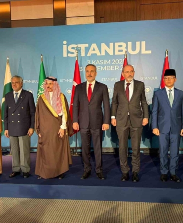 İstanbul’daki kritik Gazze toplantısı başladı