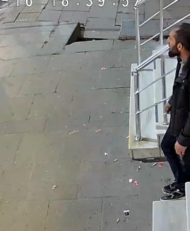 Sultangazi’de eski koca dehşetinin güvenlik kamerası görüntüsü ortaya çıktı