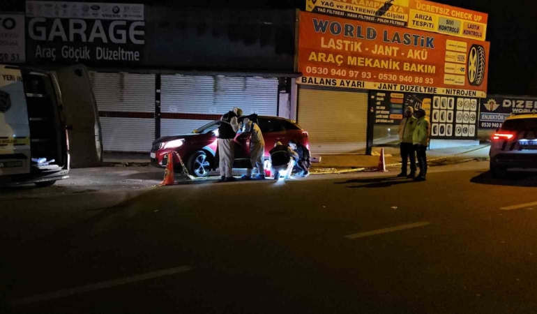 Büyükçekmece’de bir şahıs beraber seyahat ettiği arkadaşlarına ateş etti: 2 ölü, 1 ağır yaralı