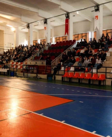 BŞEÜ’de "En İyi Narkotik Polisi Anne" projesi eğitimi düzenlendi