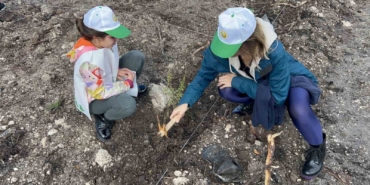 Çanakkale’de Milli Ağaçlandırma Günü çerçevesinde fidanlar toprakla buluştu