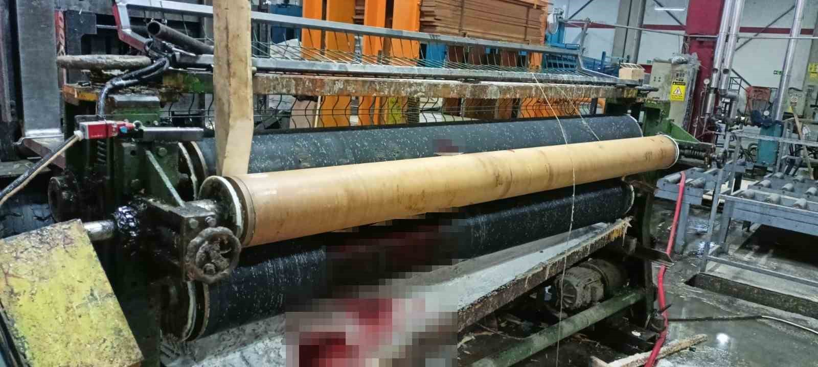 Silindir makinasına elini kaptıran işçi ağır yaralandı