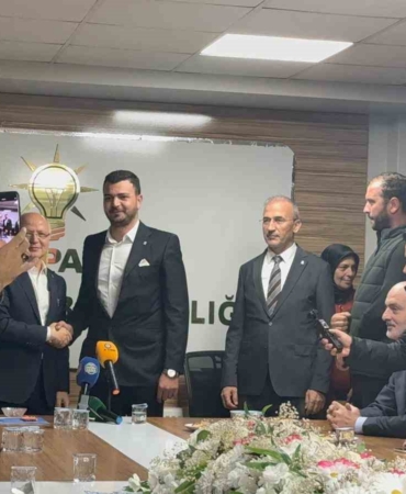 Gemlik’te AK Parti’ye 800 yeni üye katıldı