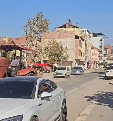 Balıkesir Sındırgı’da 4.9 büyüklüğünde deprem