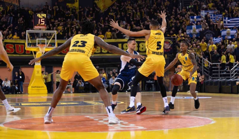 EuroCup: Aris: 76 - Bahçeşehir Koleji: 86