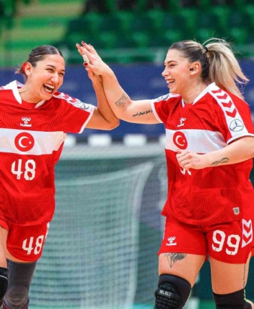 A Milli Kadın Hentbol Takımı, üst üste ikinci kez şampiyon!