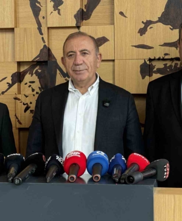 CHP’li Gürsel Tekin: "Aziz İhsan Aktaş hakkında suç duyurusunda bulunuyoruz"