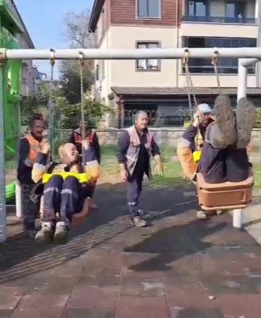 Yoğun çalışma temposuna salıncak molası verdiler