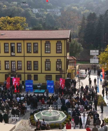 Başkan Yılmaz: "Nesillere ilham verecek"