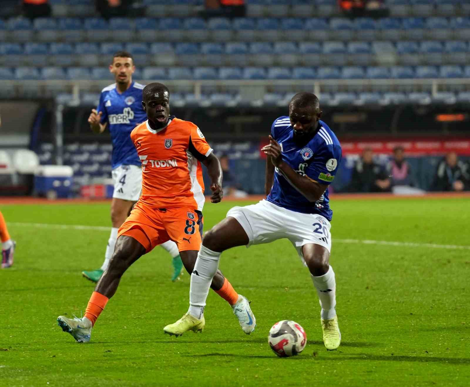 Trendyol Süper Lig: Kasımpaşa: 1 - RAMS Başakşehir: 3 (Maç sonucu)