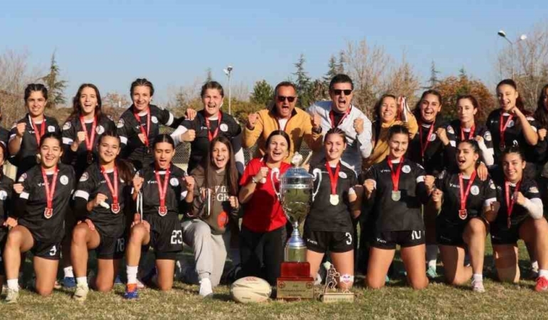 Körfez Gençlerbirliği, ragbide Türkiye şampiyonu oldu