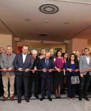 Küçükçekmece’de Atilla İlhan Kültür ve Sanat sezonu açıldı