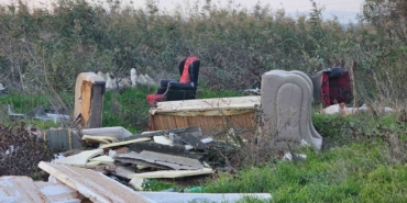 Bandırma’da doğa yine çöplük oldu