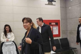 Melek Baykal, Jess Molho’nun boşanma davasında tanık olarak dinlendi