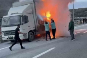 Kuzey Marmara Otoyolu’nda kamyon alev alev yandı