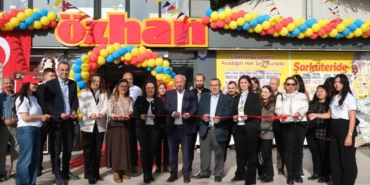 Özhan Marketler Zinciri, yeni şubesini hizmete açtı