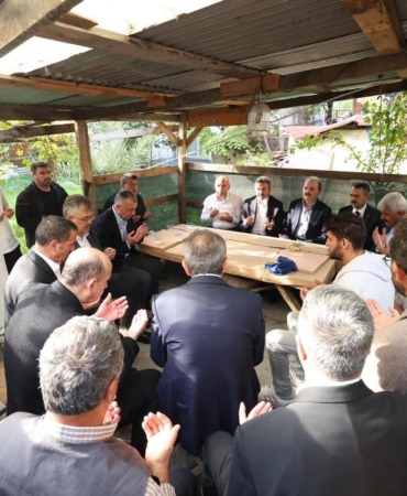 Başkan Büyükakın’dan acılı ailelere taziye ziyareti: "Bu acı hepimizin"