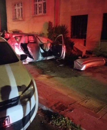 Üsküdar’da trafik kazası : 2 yaralı
