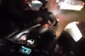 Araçların arasından hızla giden motosikletliye arkasından gelen motosikletli böyle çarptı