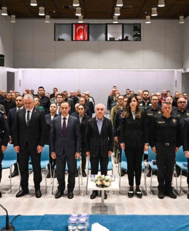 Lüleburgazlı muhtarlar valiye sıkıntılarını anlattı