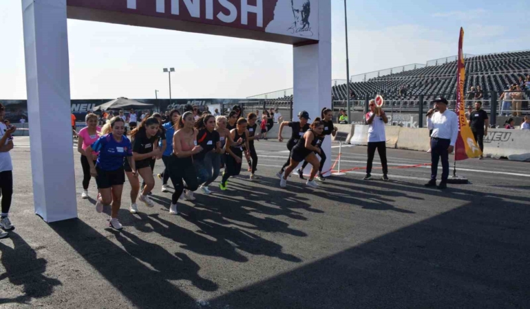 Ata’ya Saygı Yol Koşusu rekor katılımla gerçekleştirildi