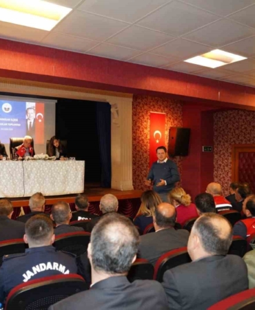 Köy ve mahallelerin eksiklikleri masaya yatırıldı