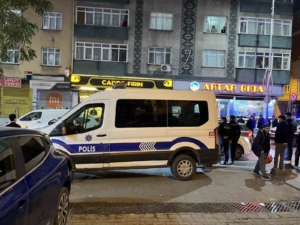 Sultangazi’de eski koca dehşeti: 1 ölü, 1 ağır yaralı