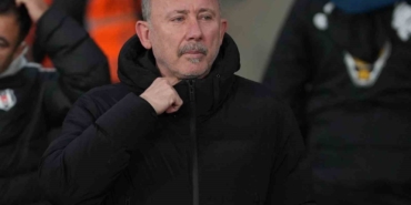 Trendyol Süper Lig: Fatih Karagümrük: 0 - Beşiktaş: 0 (Maç devam ediyor)