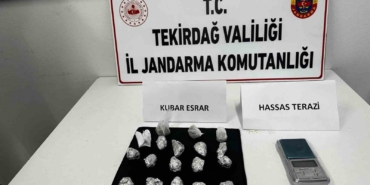 Aranma kaydı bulunan şahsın evinde uyuşturucu madde ele geçirildi
