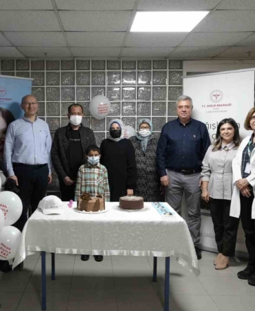 Böbrek nakli olan hastalar buluştu