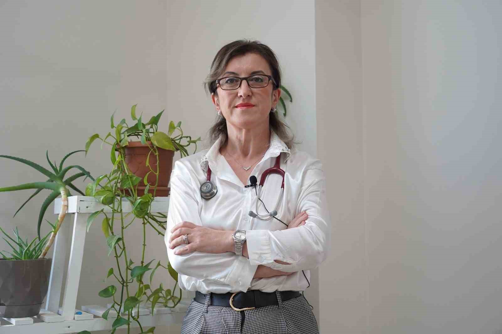 Akciğer kanseri oranının erkeklerde yüzde 89,9, kadınlarda ise yüzde 43