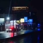 Tekel bayisine ateş açıldı, yan işletmedeki garson vuruldu