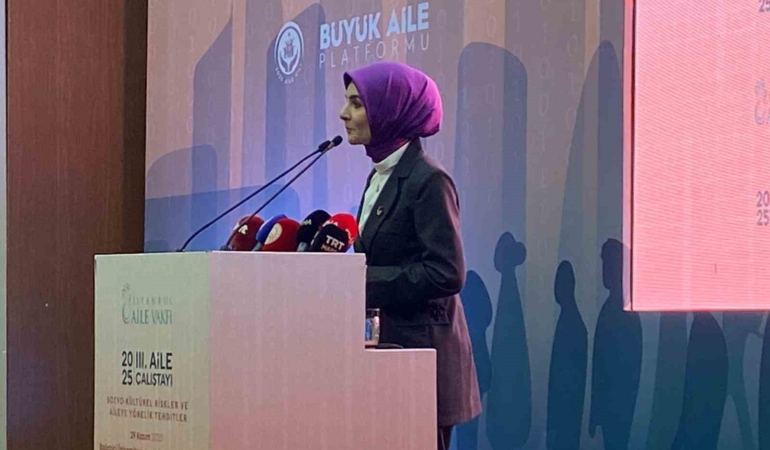 Bakan Göktaş: "Aileyi korumak, gelecek nesillere karşı sorumluluğumuzdur"