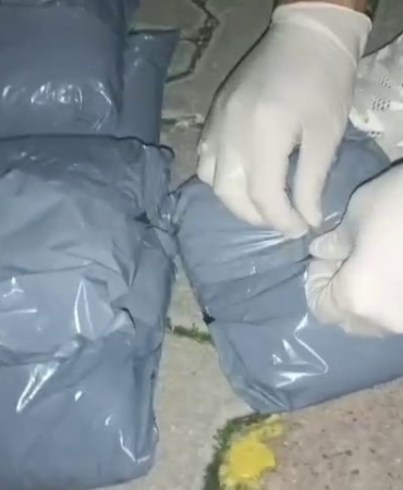 Uyuşturucu sevkiyatında yakalanan emekli polis tutuklandı