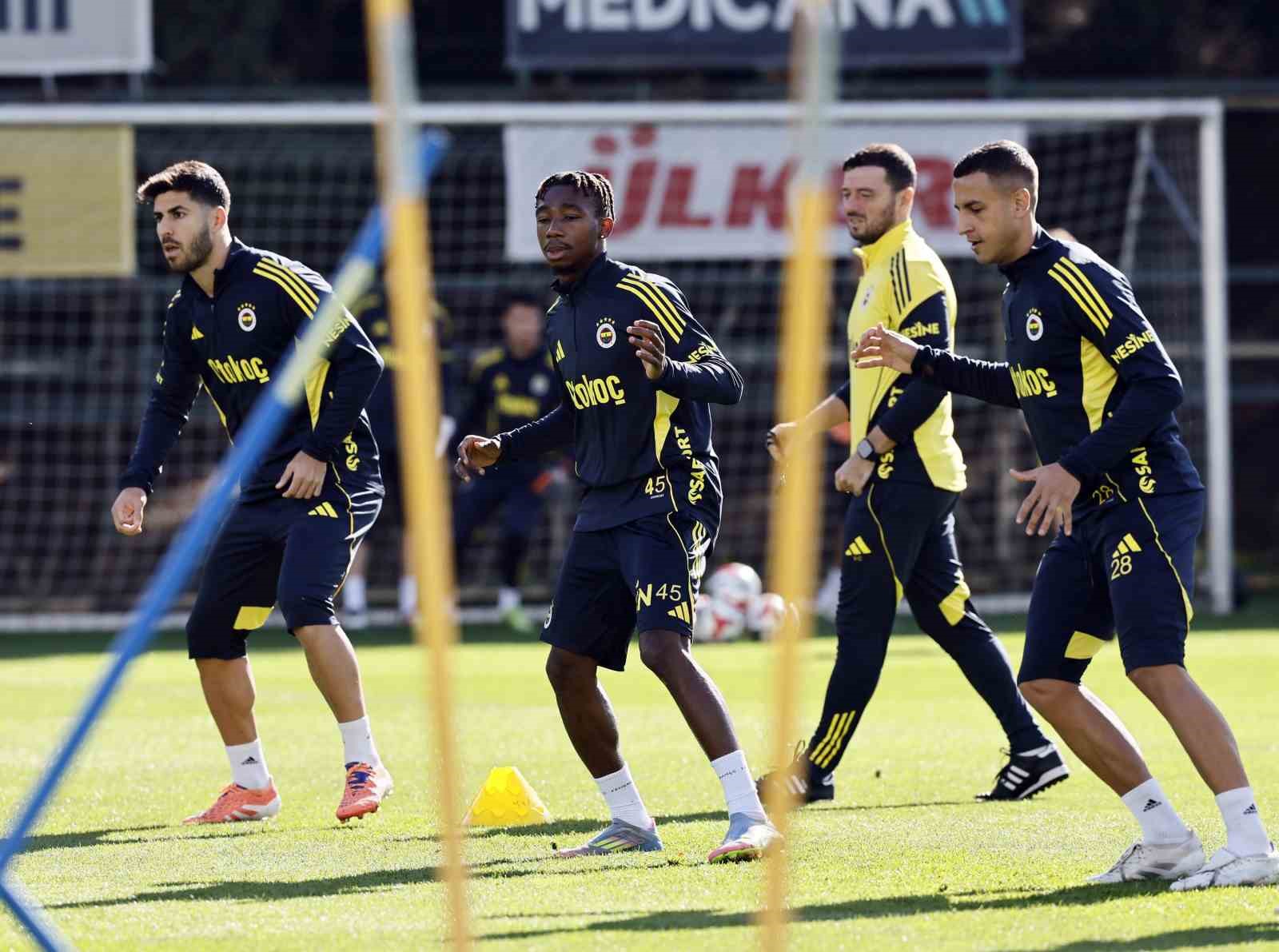 Fenerbahçe’de Rizespor mesaisi devam etti