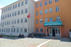 Sındırgı’da deprem nedeni ile MYO’da dersler uzaktan eğitim