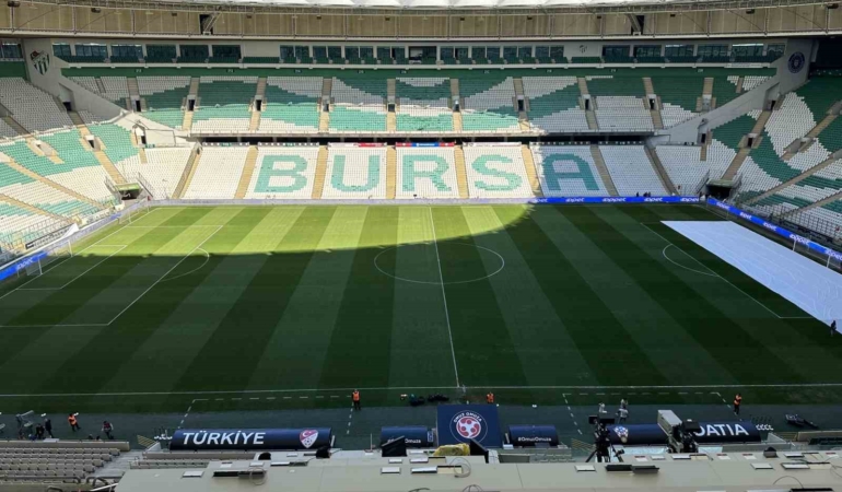 A Milli Futbol Takımı, 10. kez Bursa’da