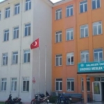 Sındırgı’da depremden etkilenen öğrenciler Balıkesir’de eğitim alacak