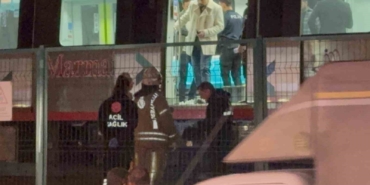 Marmaray Küçükçekmece durağından raylara atlayan şahıs öldü