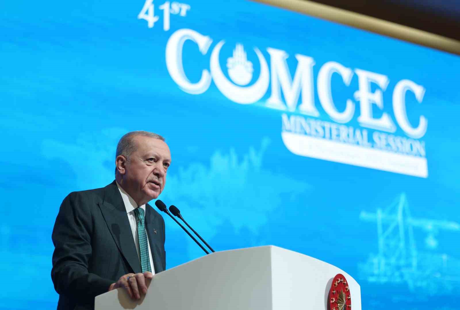 Cumhurbaşkanı Erdoğan, "Gazze’deki masum çocukların yaşadığı travmaların izleri belki de hiçbir zaman silinmeyecek. İsrail’in sicili çok kötü. Ateşkes anlaşmasına rağmen saldırılara devam ediyorlar" dedi.