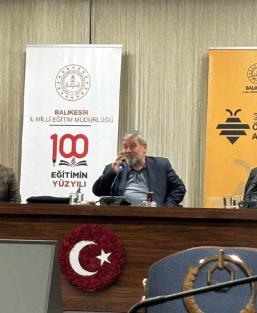 Din Alimi Sarı Hoca’nın hikâyesi öğretmenlerle buluştu