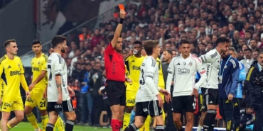 Beşiktaş, bir Fenerbahçe maçında yine kırmızı kart gördü