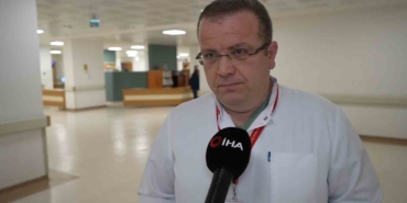 Kemik erimesine dikkat: 76 yaşındaki hasta, omurga kırığı ağrılarını fıtığa bağladı