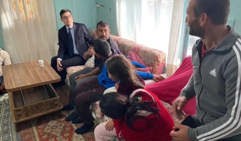 Süloğlu Kaymakamı Tutar’dan ailelere devamsızlık uyarısı